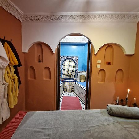 Ryad Zahrat Fes Luaran gambar